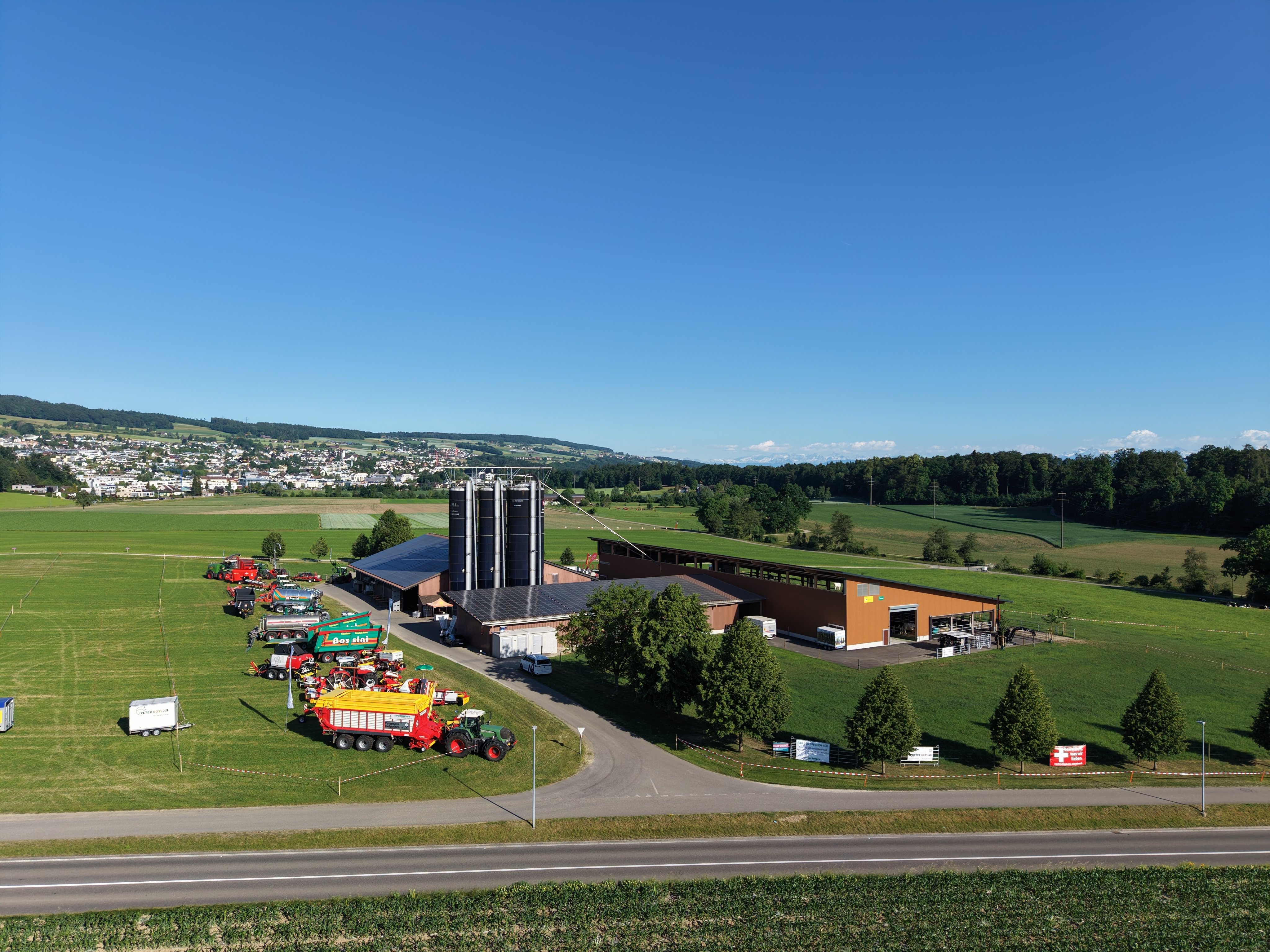 dji_fly_20260529_182502_0109_1780085842116_photo